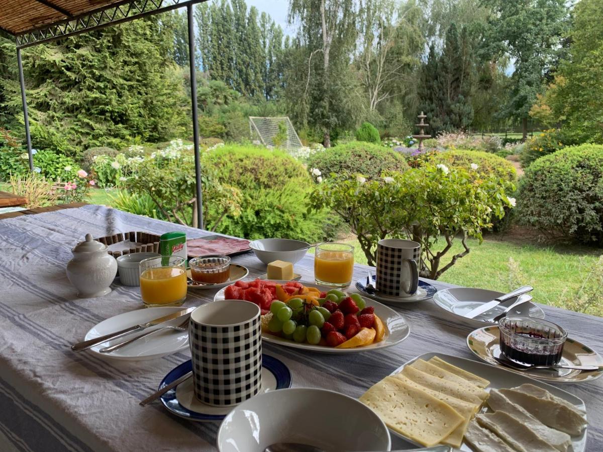 Bed & Breakfast ,Casa De Campo San Esteban,Linares Miraflores Luaran gambar